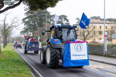 IMG-CON-BABBO-NATALE-IN-TRATTORE-OSPEDALE-DI-IMOLA-20-DIC-2025-mauro-monti-Rizomedia-6752