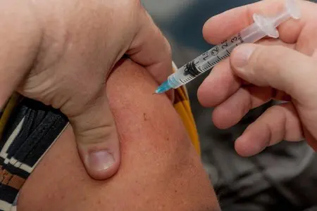 Vaccini per tutelare le persone fragili