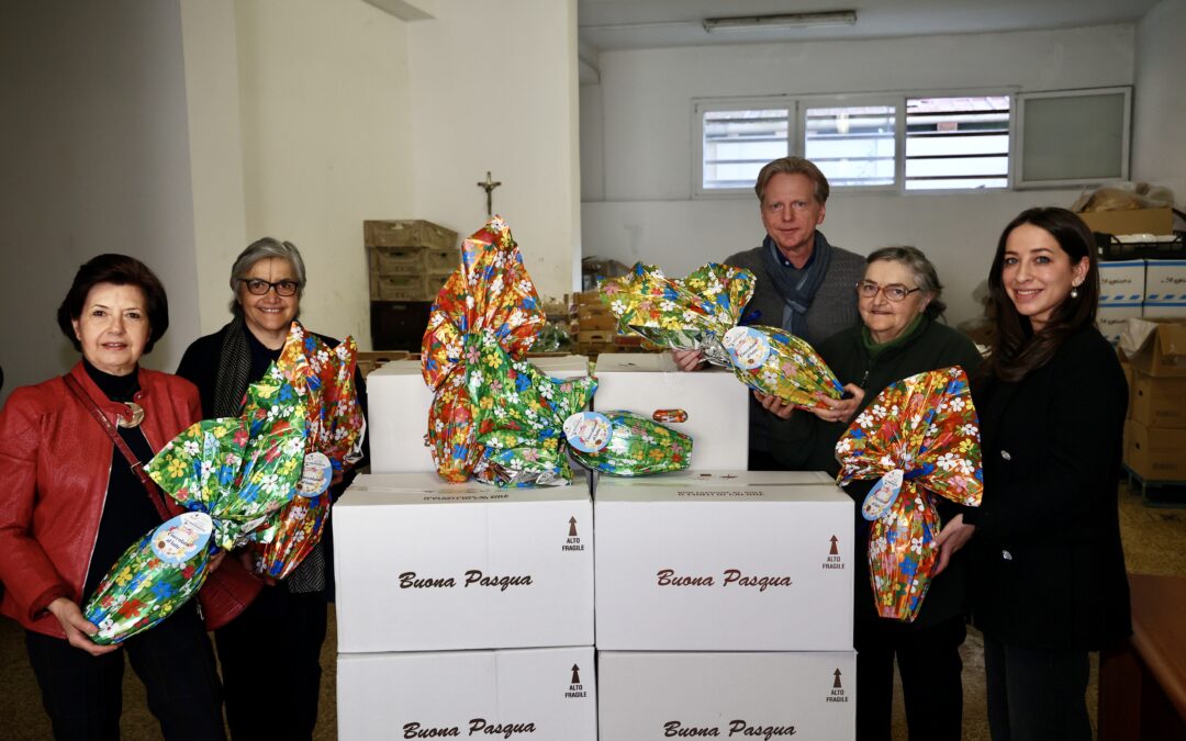 Donate 90 Uova di Pasqua all’associazione “Arca della Misericordia”