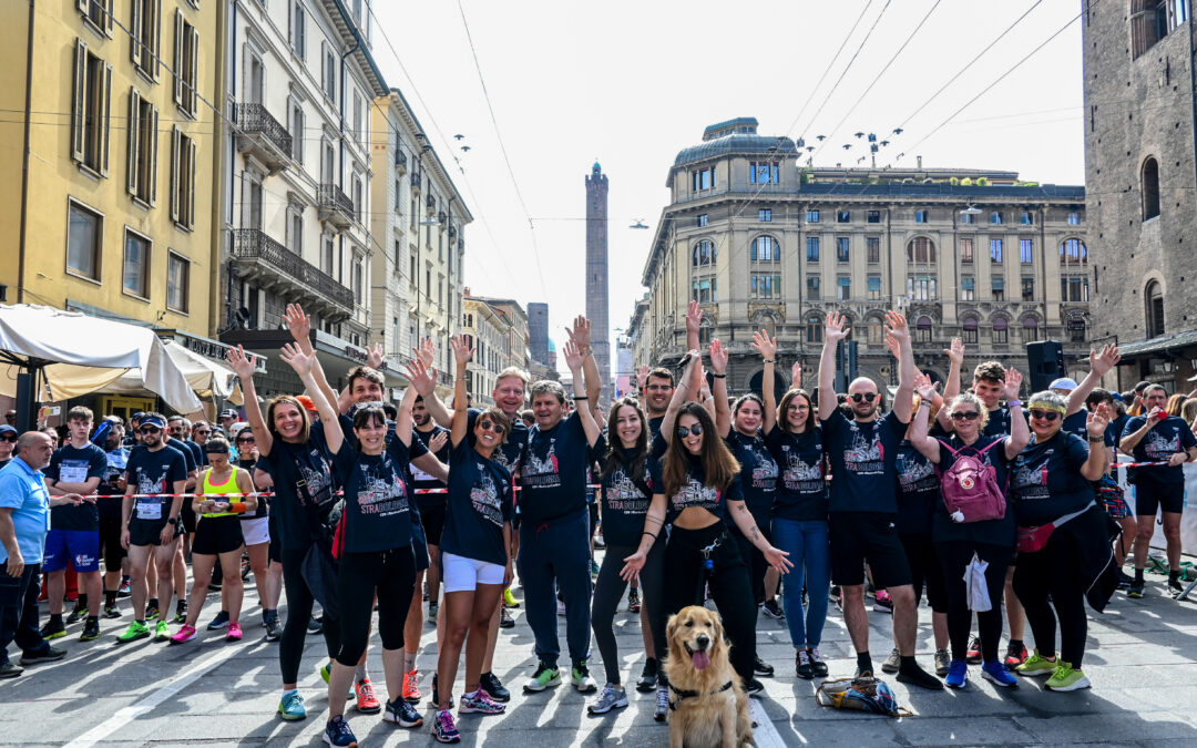 StraBologna 2024, più di 22.000 iscritti alla corsa (video e foto)